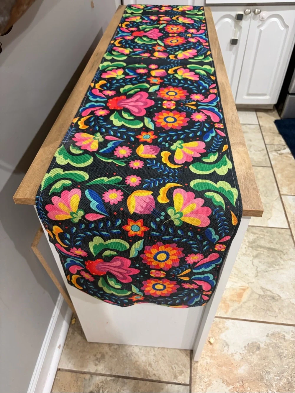 Multicolor Floral Runner for Home Storage Surfaces